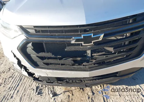 2020 Chevrolet Traverse Fwd Ls z USA, uszkodzony, nr VIN 1GNERFKW8LJ271216